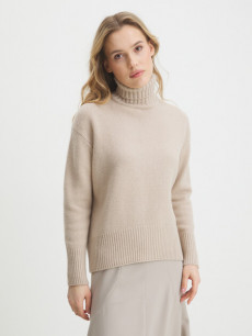 Свитеры и кардиганы Maison David