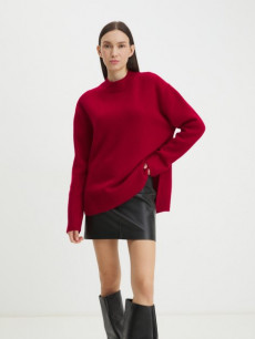 Свитеры и кардиганы Maison David