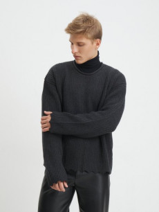 Свитеры и кардиганы Maison David