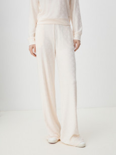 Спортивная одежда Guess