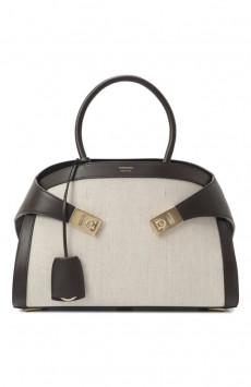 Сумка Hug medium Ferragamo